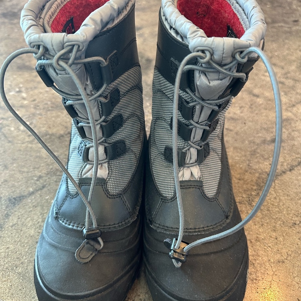 The North Face Kids Gray and Black Snow Boots